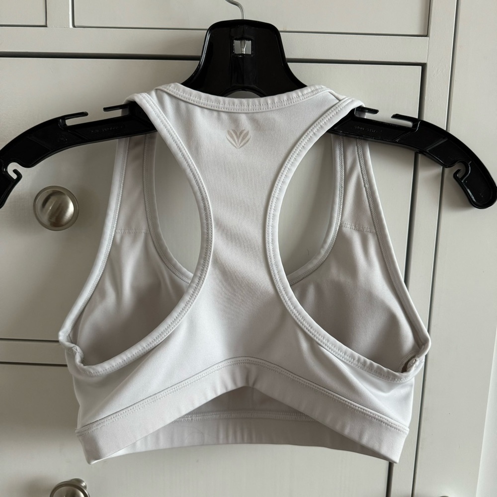 Forever 21 sports bra - Picture 2 of 4